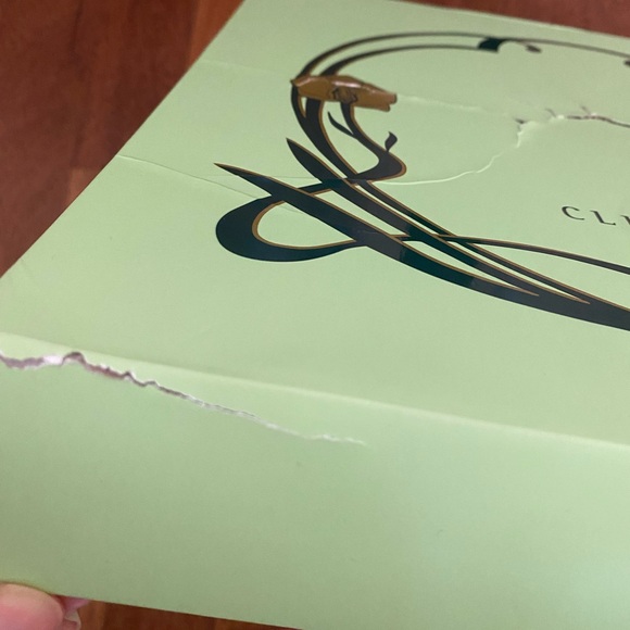 NWT Clio Peppiatt Petal Bag Wisteria Women's Pink Petal Beaded Bag - Picture 7 of 13